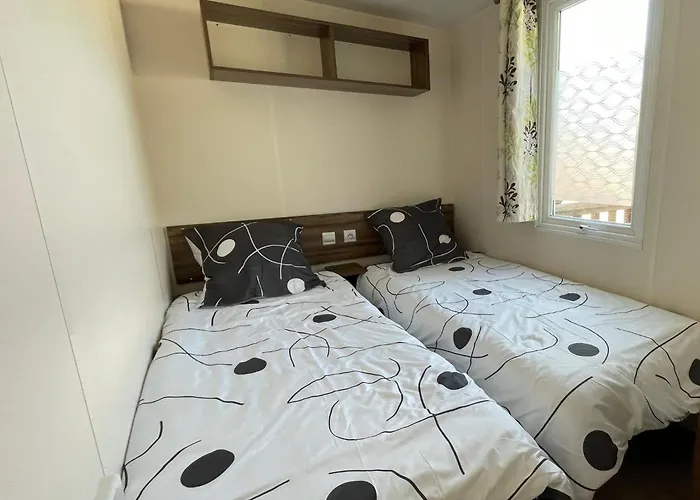 Quiet Mobile In A Family Jf383 Casa de Férias Les Mathes